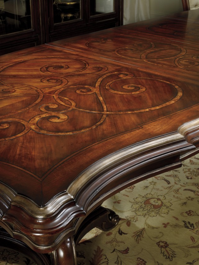 Bentley Collection DIning Table Detail