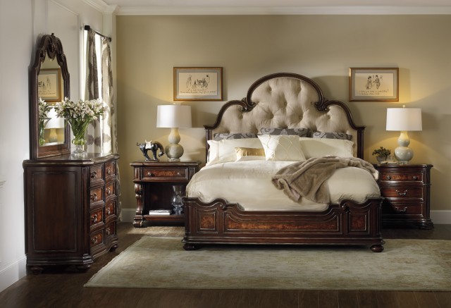 Bentley Tufted Bed