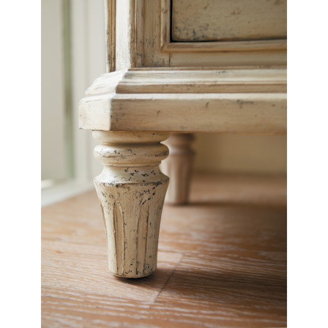 Cottage White Finish