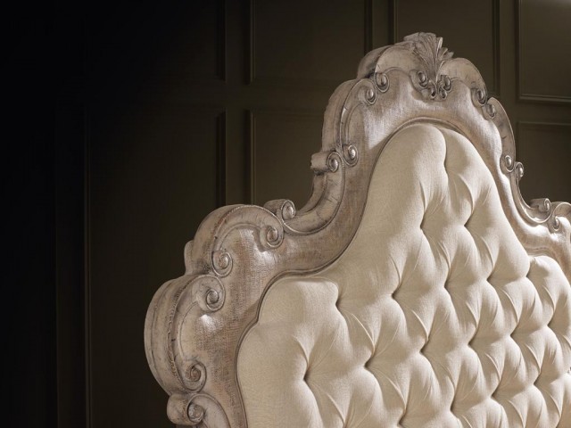 Tufted Bed