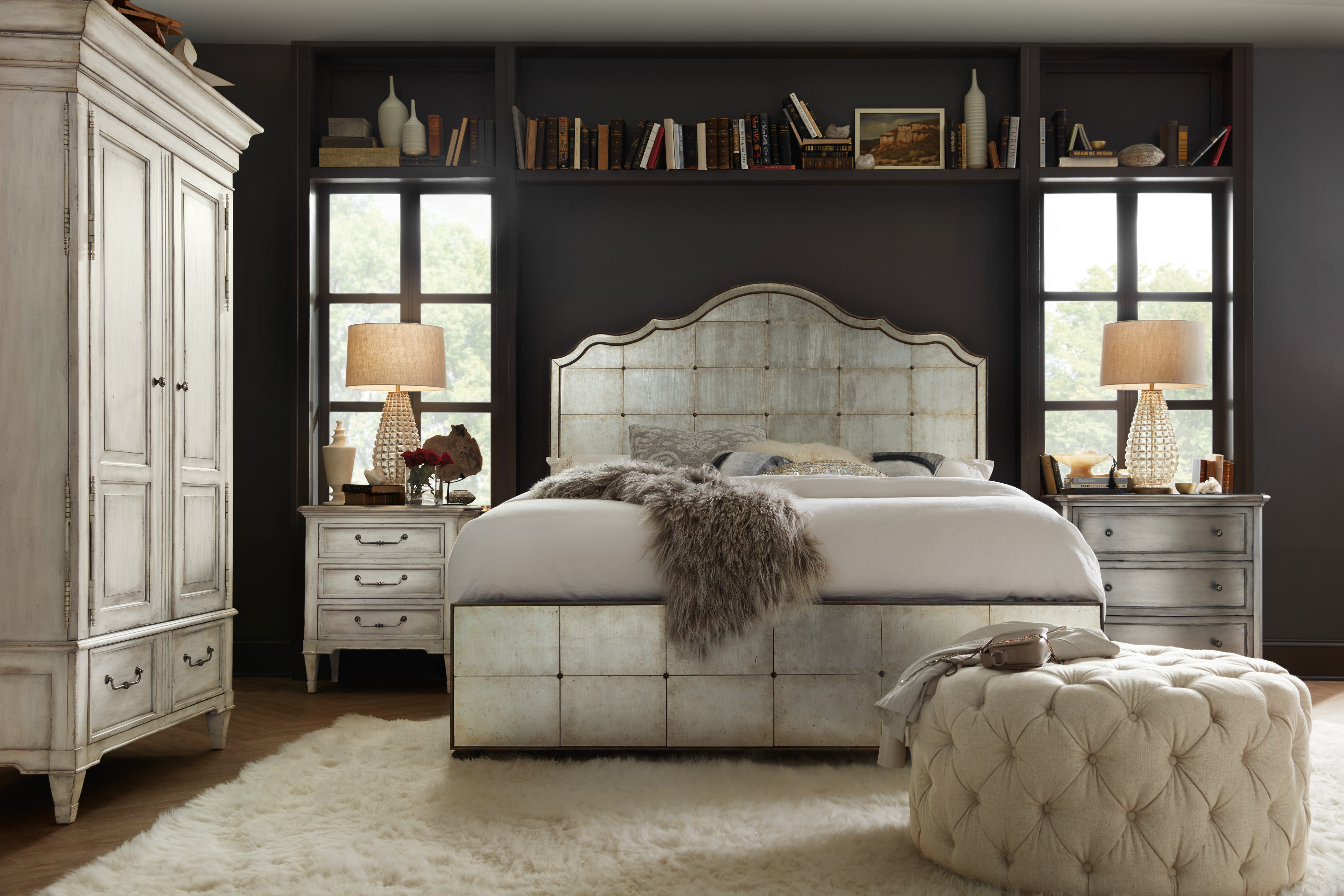 European Elements Mirror Bed